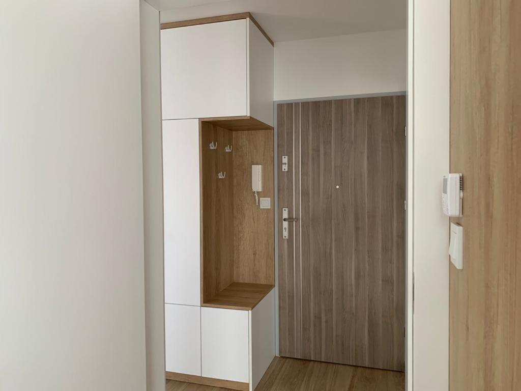 Apartament Nadmorski Z Basenem Klifowa Rewal Esterno foto