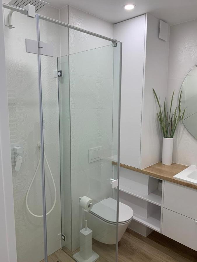 Apartament Nadmorski Z Basenem Klifowa Rewal Esterno foto