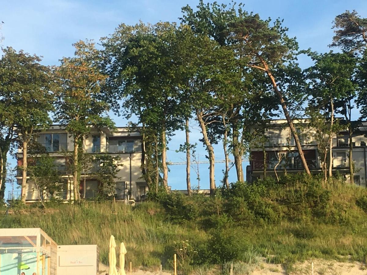 Apartament Nadmorski Z Basenem Klifowa Rewal Esterno foto